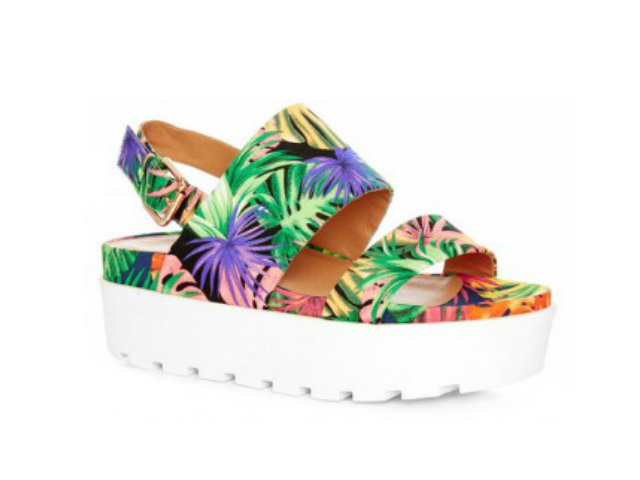 primark-sandalia-plataforma-tropical
