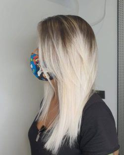 Degradado con pelo tono blanco