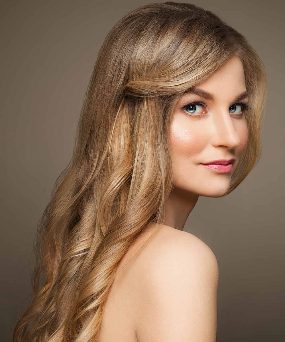 Peinado sencillo para pelo largo suelto