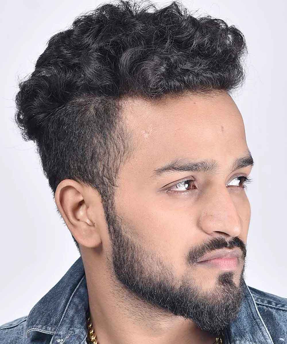 Hombre de pelo corto y recortado Hombre de pelo corto y recortado