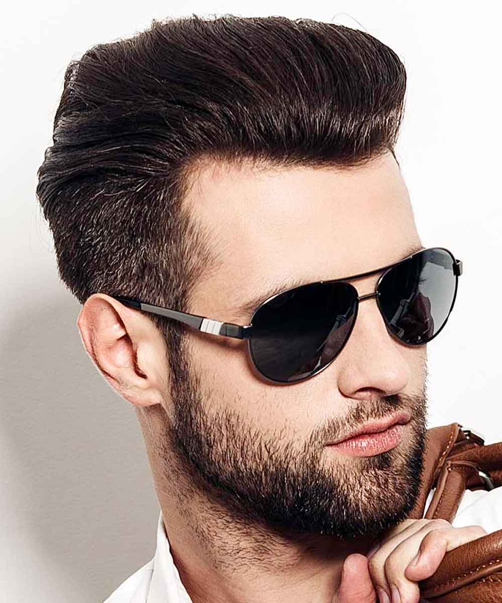 Hombre pelo corto hacia atrás Hombre pelo corto hacia atrás