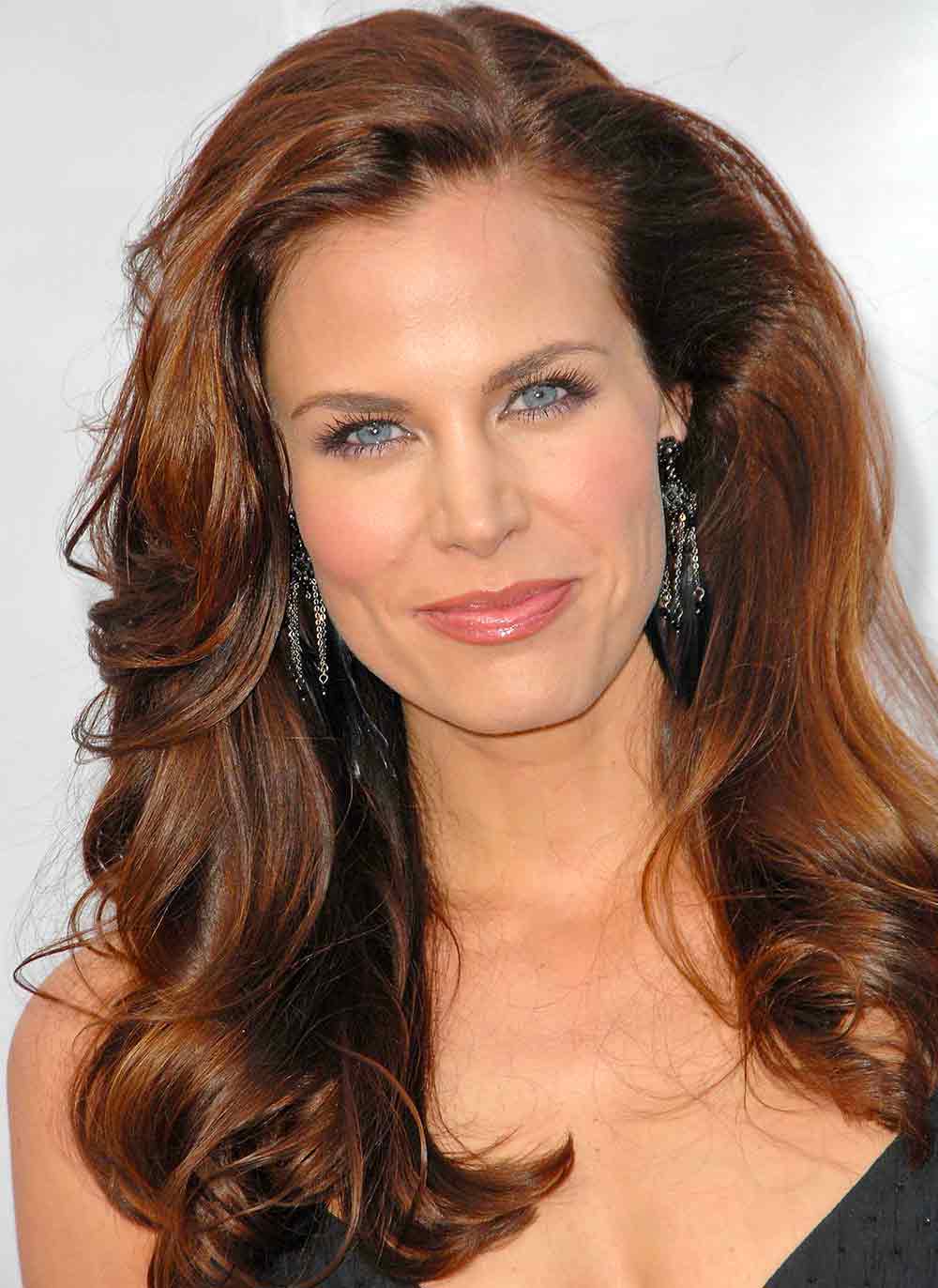 Pelo castaÃ±o rojizo