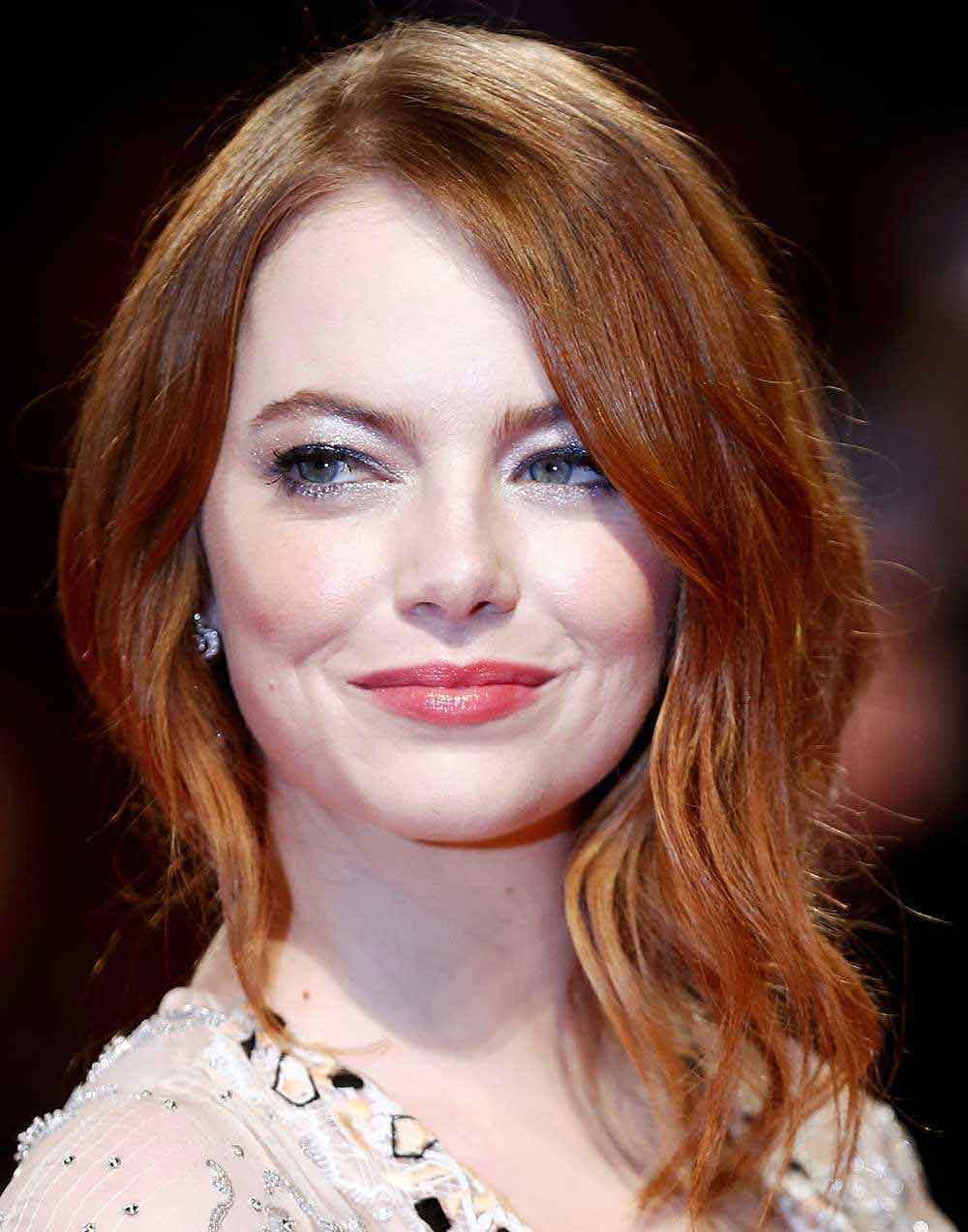 Pelo rojo cobrizo intenso