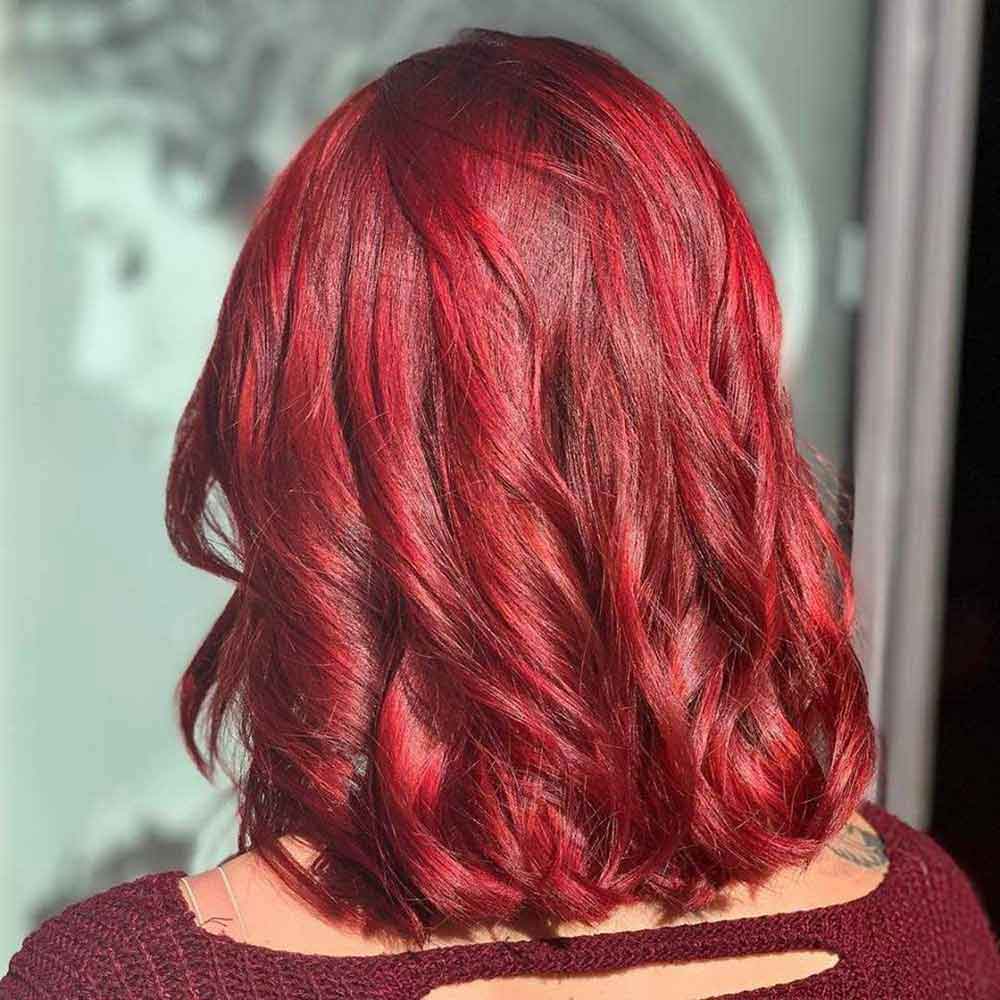 Pelo rojo cereza