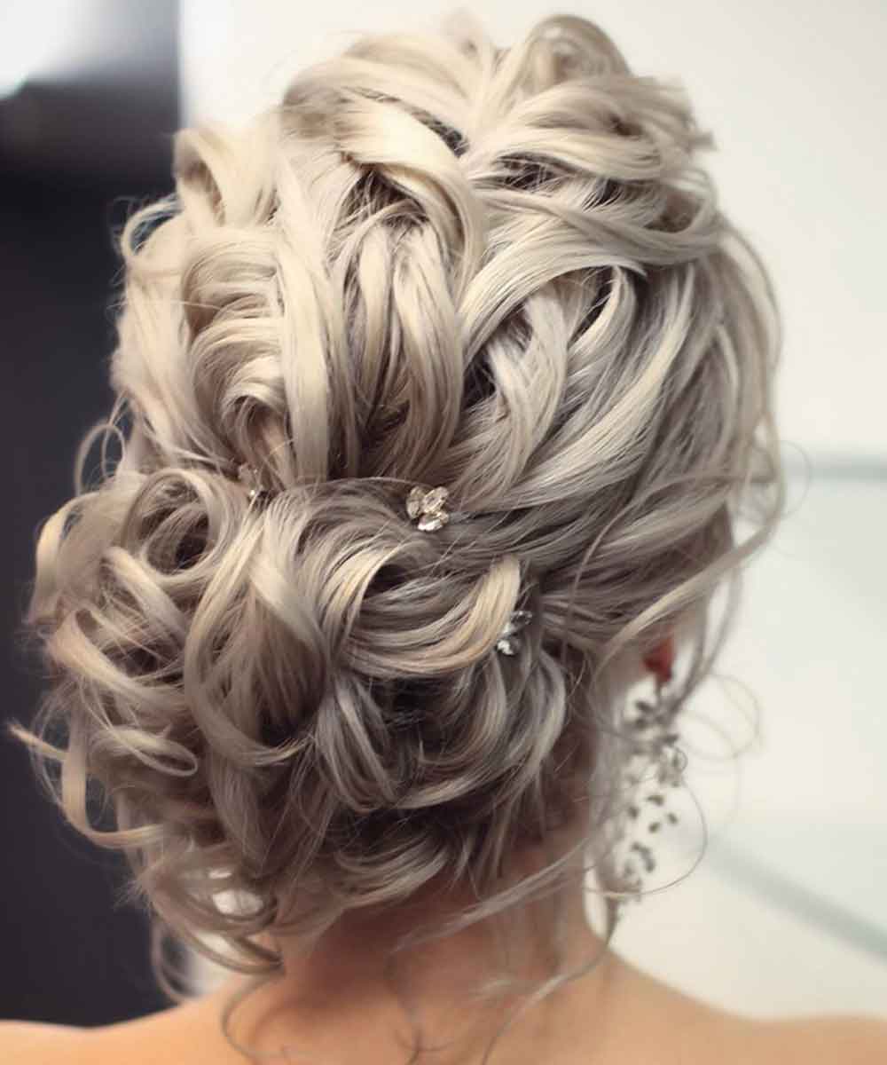 MoÃ±o de pelo rizado