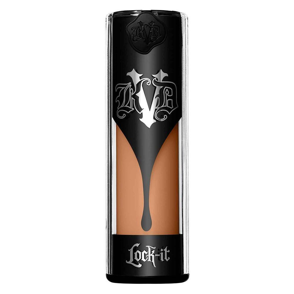 Base de maquillaje opaca de Kat Von D