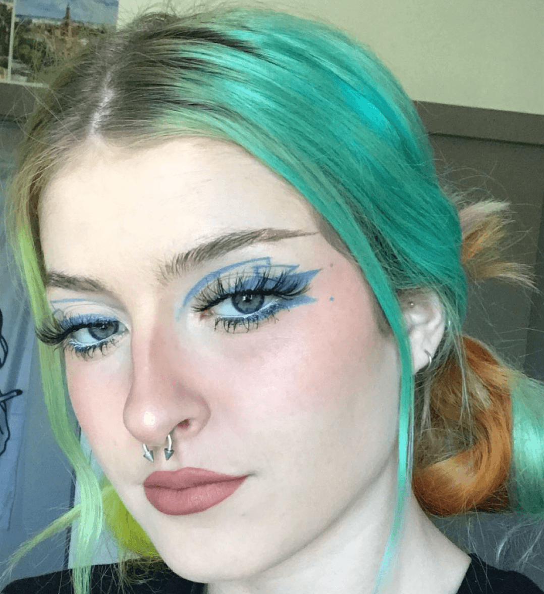 ¿Qué es un eyeliner? Cómo se hace y cuáles son los mejores