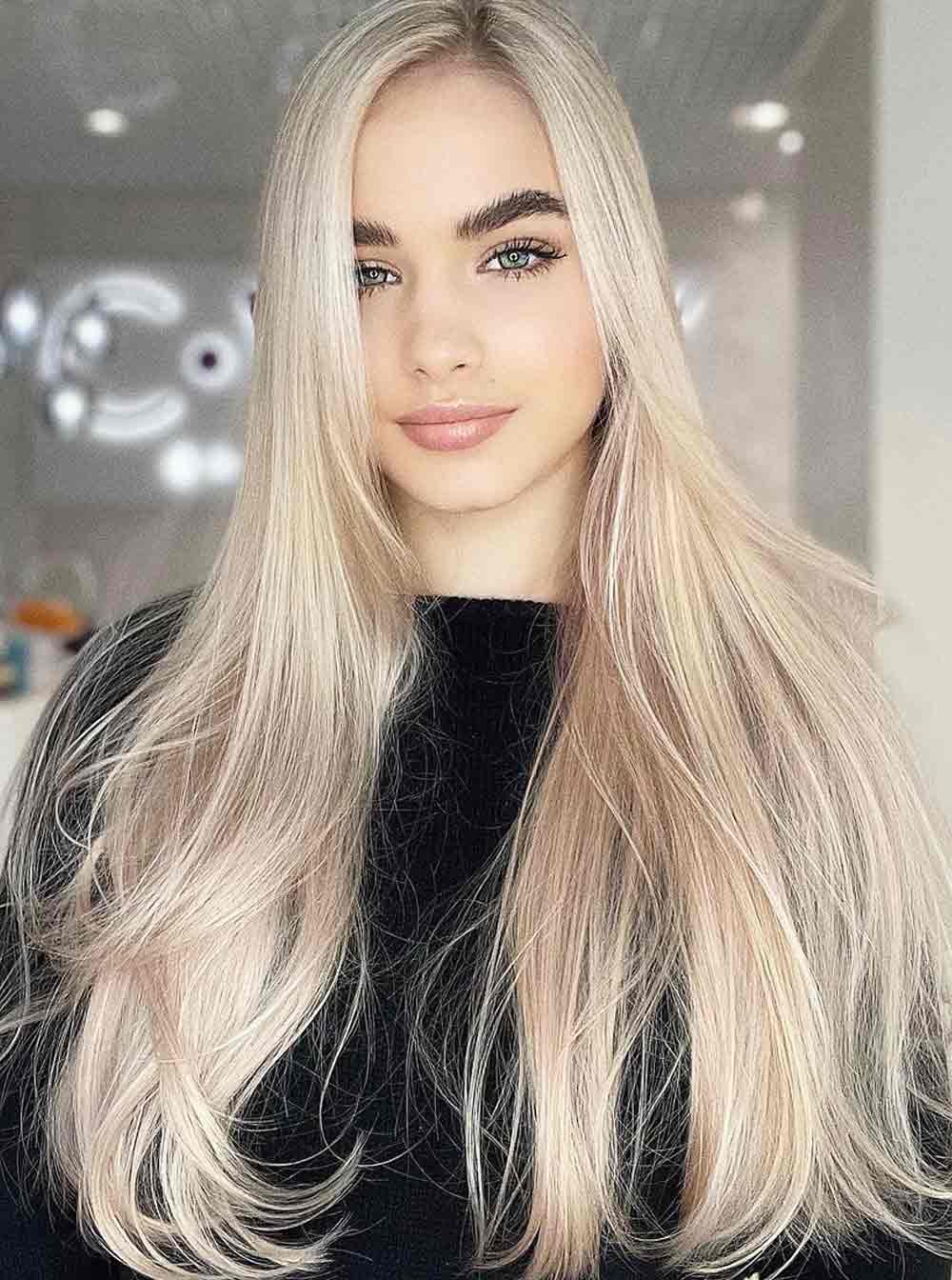 Pelo liso cortes escalados largos verano