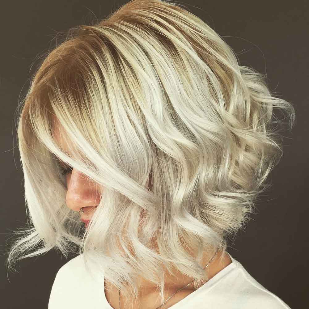 Corte de pelo bob ondulado Corte de pelo bob ondulado