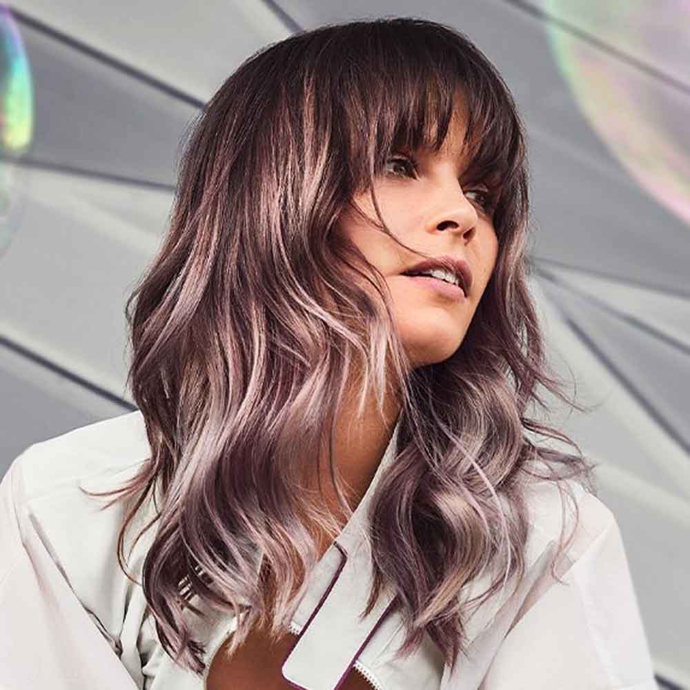 Diadema ondulada y con flecos Diadema ondulada y con flecos