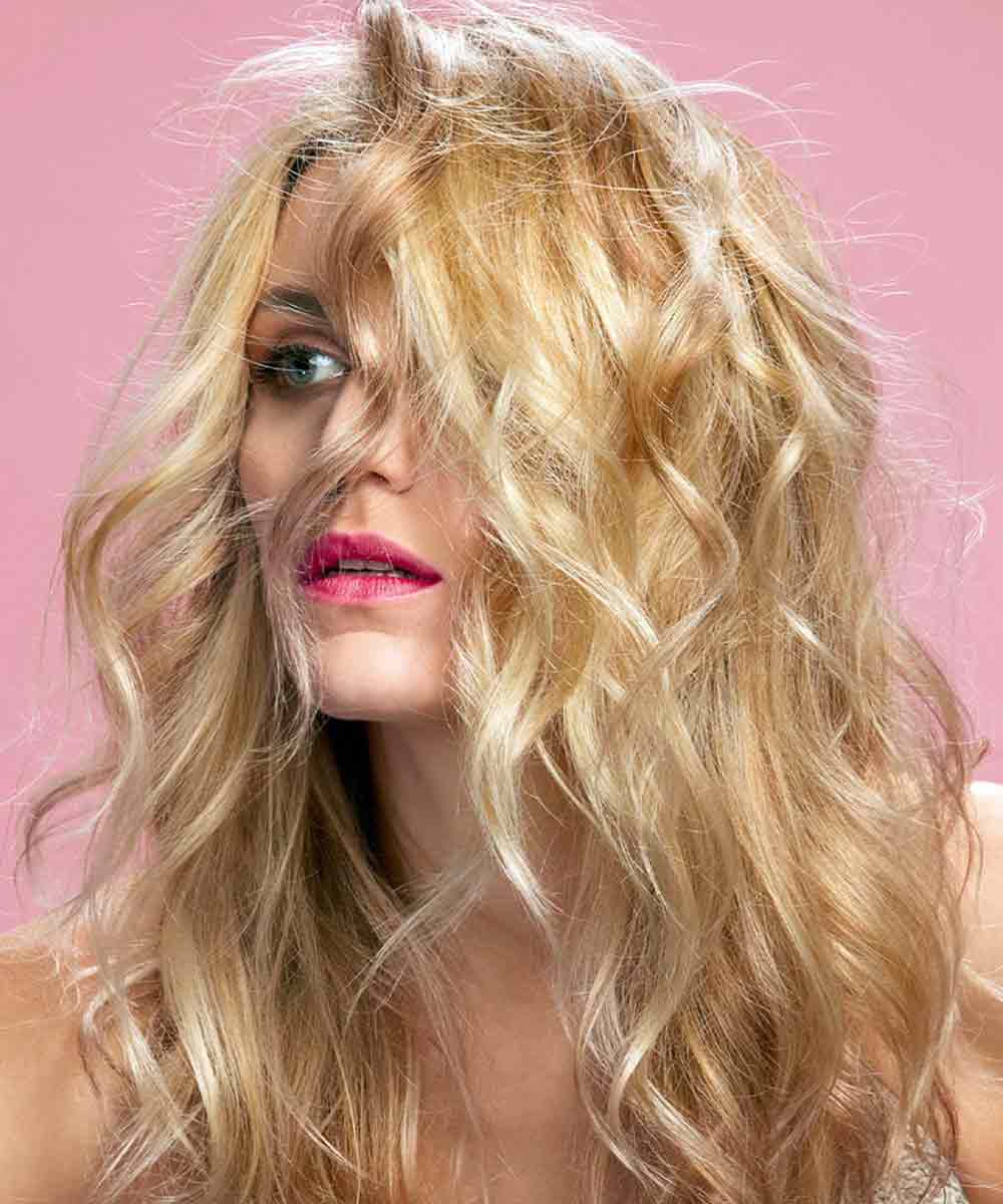 Cortes de pelo ondulado escalado Cortes de pelo ondulado escalado