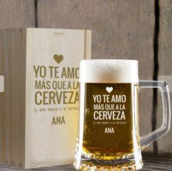 Jarra de cerveza para regalar romántica