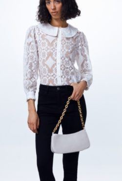 Camisa romántica de cuello Sfera